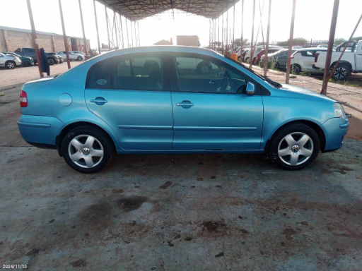 VOLKSWAGEN POLO CLASSIC 1.6 TRENDLINE