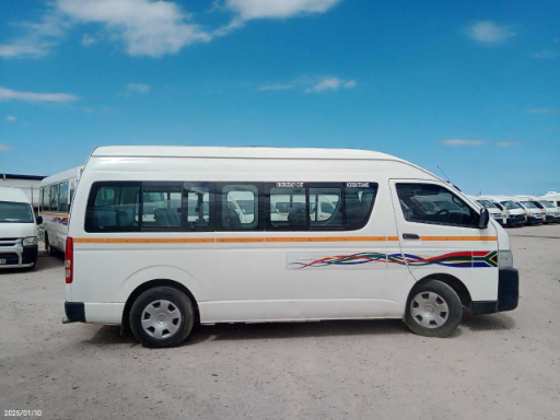 2016 Toyota Quantum/Hiace 2.7 Sesfikile 16s
